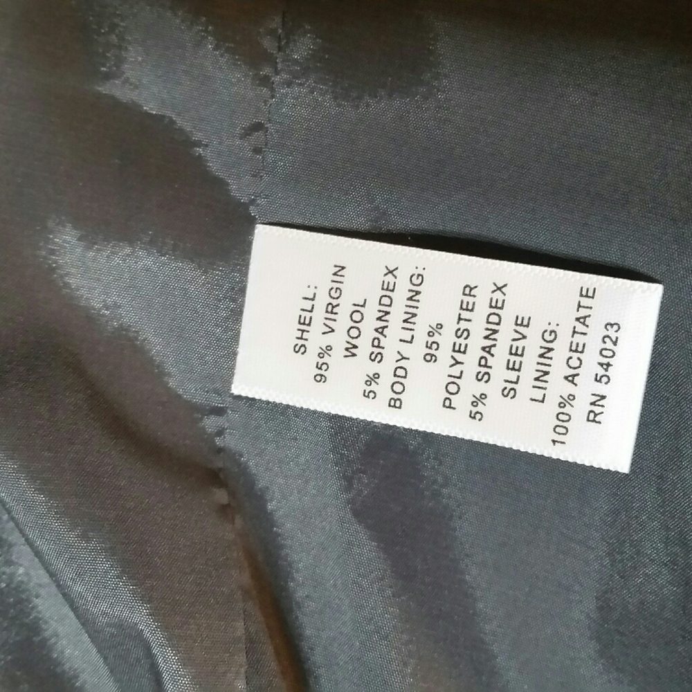 Banana Republic sizes: Jacket 6. Skirt 4 - Picture 16 of 16